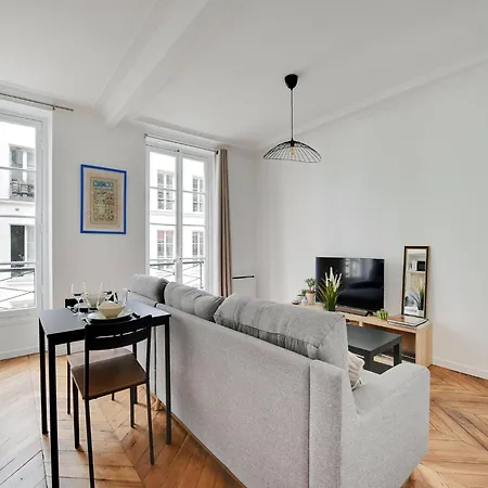 Charming Flat Near Grands Boulevards Parigi